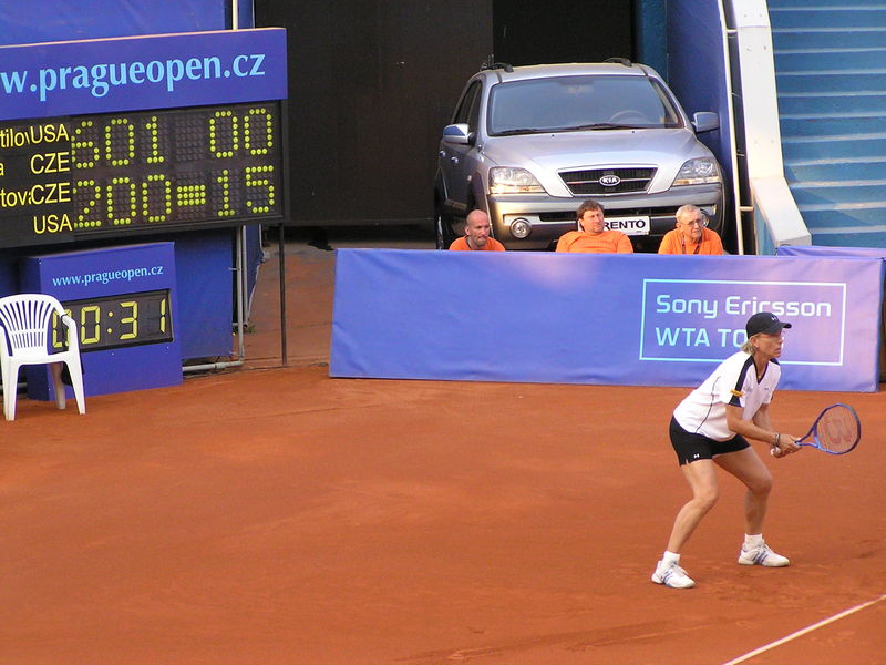 Soubor:MNavratilova-BStrycova-ECM-2006-44.jpg