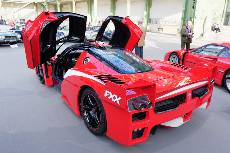Soubor:Paris - Bonhams 2015 - Ferrari FXX Evoluzione Berlinetta - 2007 - 014.jpg