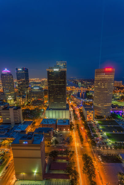 Soubor:Tampa Traffic Trails 4-Flickr.jpg