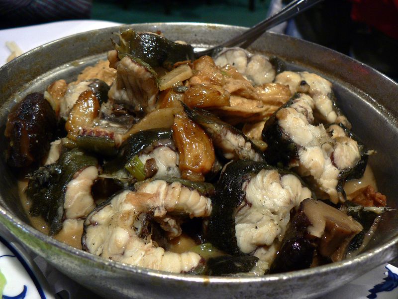 Soubor:Eel with lots of garlic.jpg