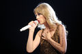 Taylor Swift-Speak Now Tour-EvaRinaldi-2012-16.jpg