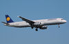 Lufthansa.a321-200.d-aisf.arp.jpg