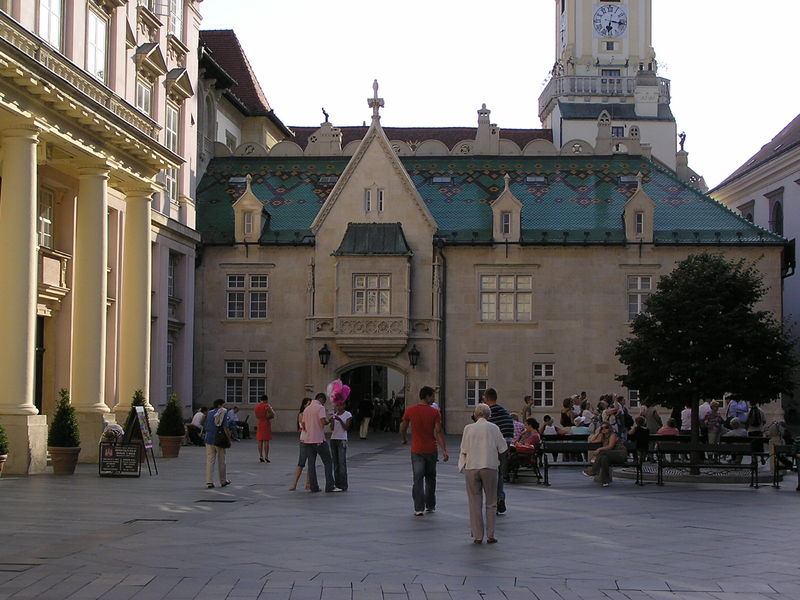 Soubor:BRATISLAVA728.jpg