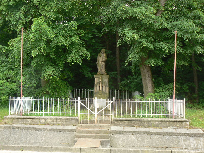 Soubor:Pomník Nesovice.jpg