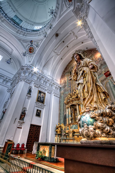 Soubor:Iglesia de San Ildefonso, Toledo HDR.jpg