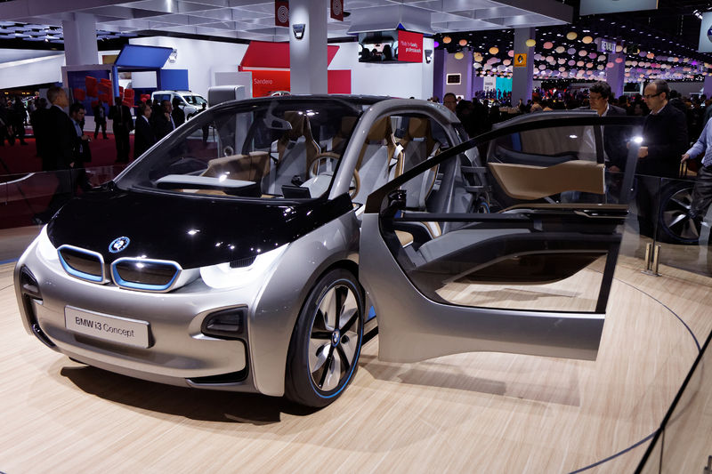 Soubor:BMW I3 Concept - Mondial de l'Automobile de Paris 2012 - 001.jpg
