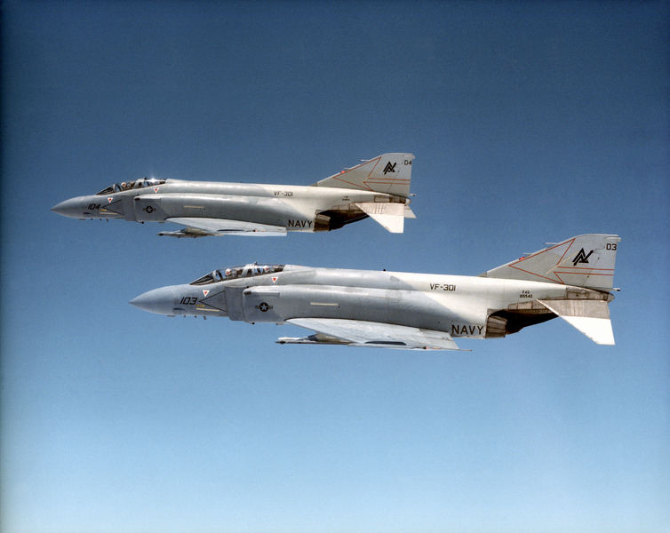 Soubor:F-4 Phantom II VF-301.jpg
