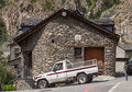 Casa e camioneta en Canillo. Andorra.jpg