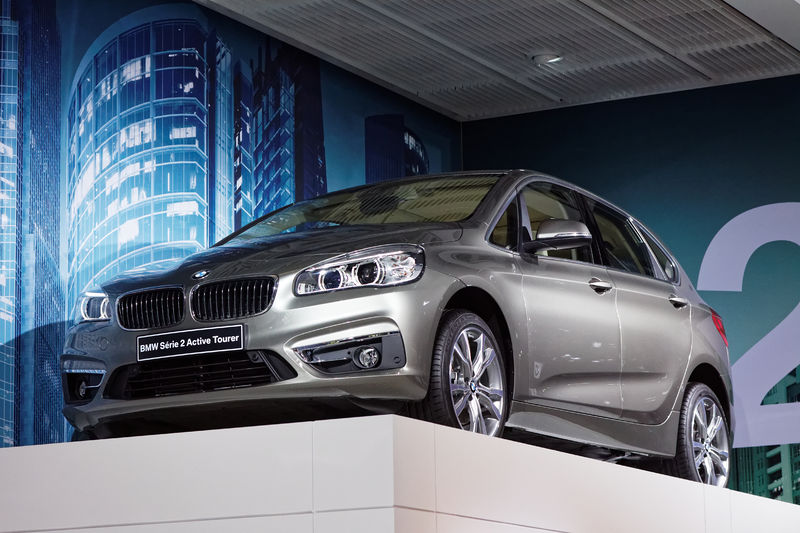 Soubor:BMW Serie 2 Active Tourer - Mondial de l'Automobile de Paris 2014 - 001.jpg