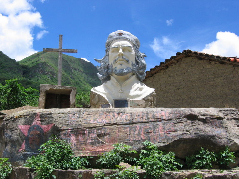 Soubor:Che Guevara statue.jpg
