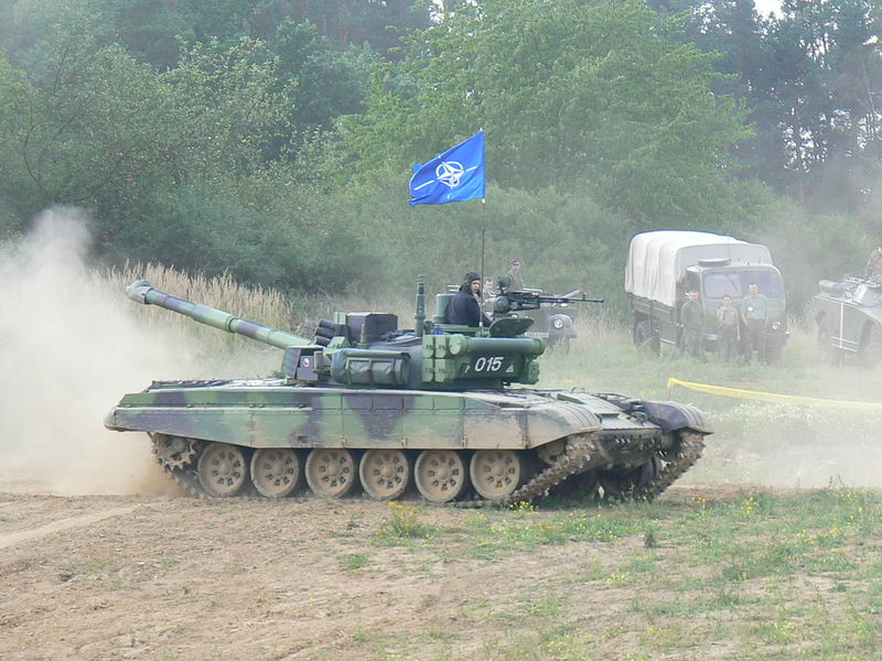 Soubor:T-72M4 CZ-Lesany-1.jpg