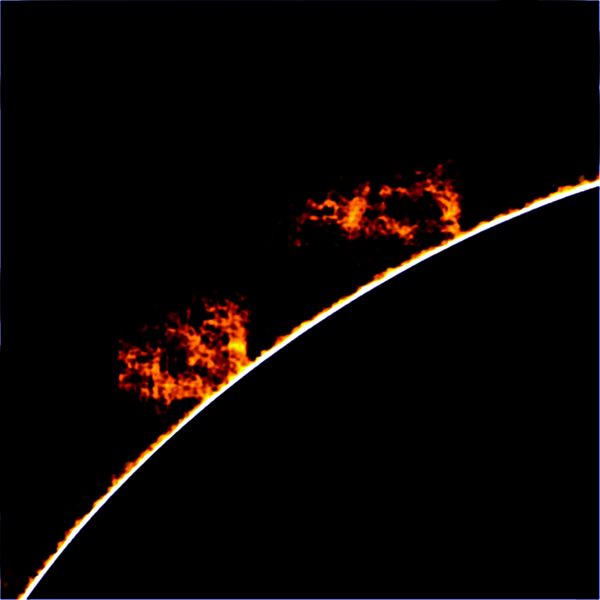 Soubor:Solar prominence 1.jpg