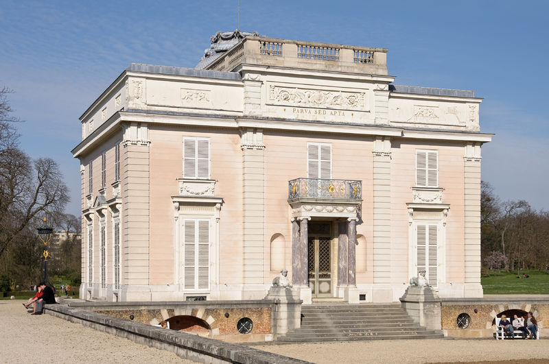 Soubor:Chateau de Bagatelle Paris.jpg