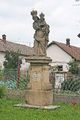 Třesovice - barokní socha Panny Marie.jpg