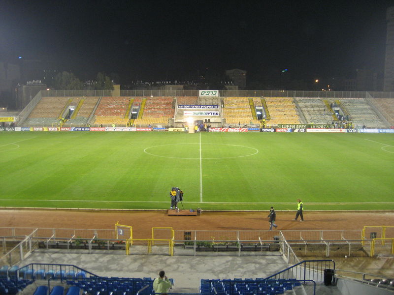 Soubor:Qiryat Eliezer Stadium.jpg