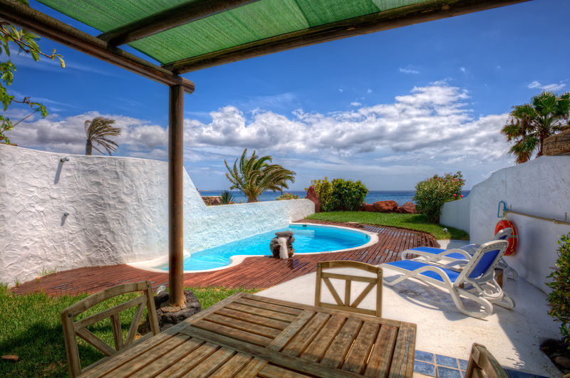 Soubor:Villa, Lanzarote (Spain), HDR.jpg