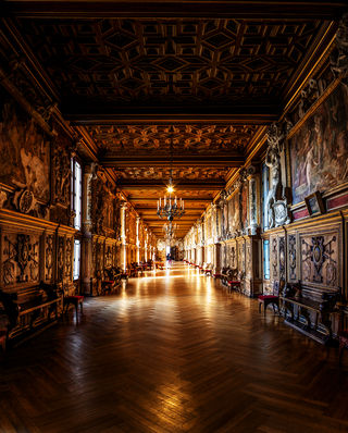 Zámek ve Fontainebleau má "nekonečnou" sbírku unikátních děl.