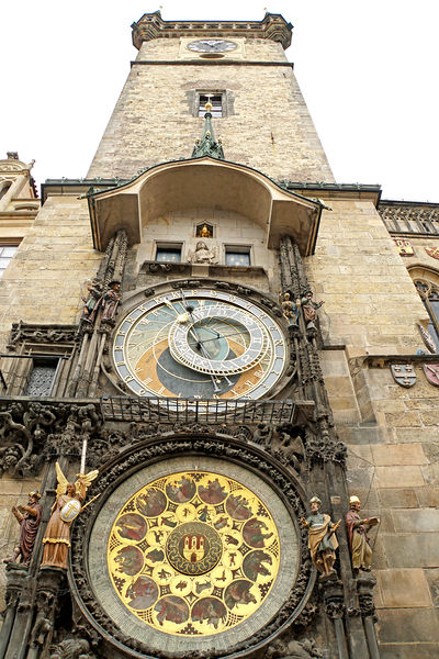 Soubor:Czech-03892-Astronomical Clock-DJFlickr.jpg