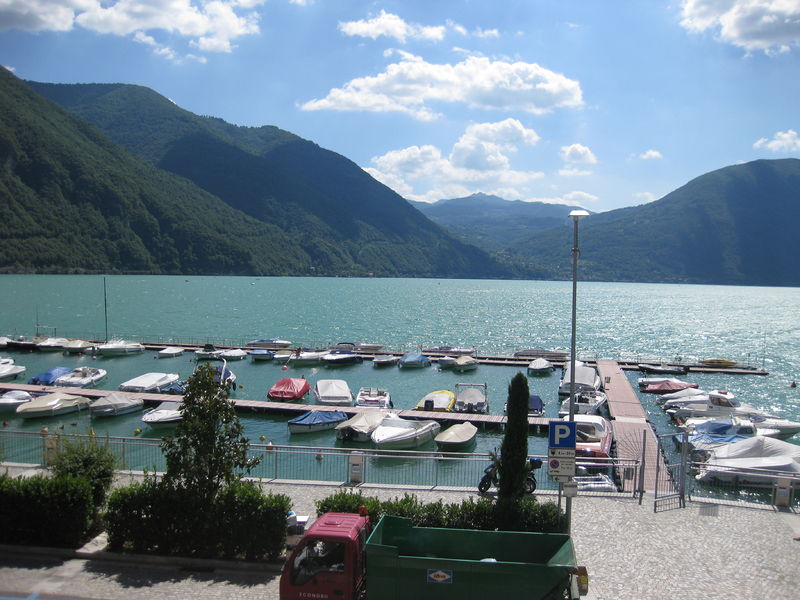 Soubor:Lake of Lugano from Porlezza.jpg