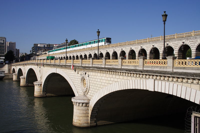Soubor:Pont de Bercy Paris FRA 002.JPG