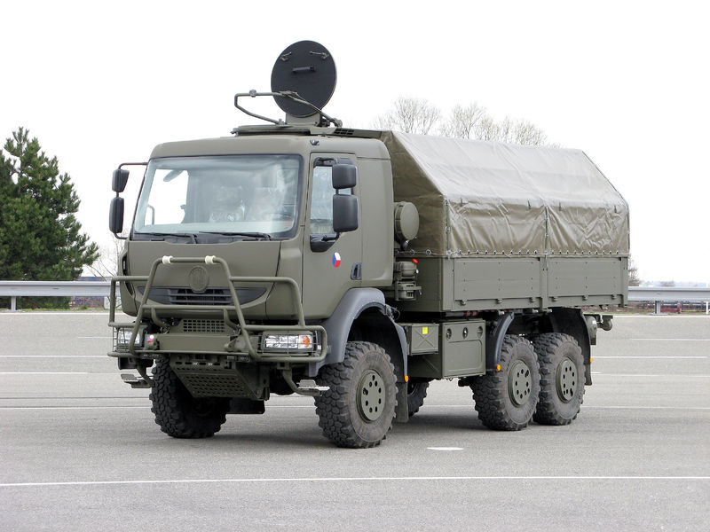 Soubor:Tatra T-810 Czech Army 01.jpg