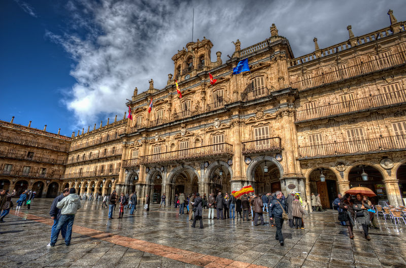 Soubor:Plaza Mayor, Salamanca (Spain) HDR 2.jpg