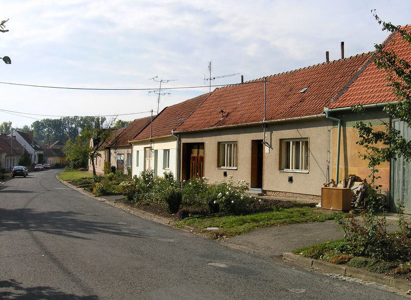 Soubor:Krumvíř, North 2.jpg