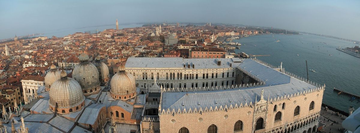 Panorama Dožecího paláce