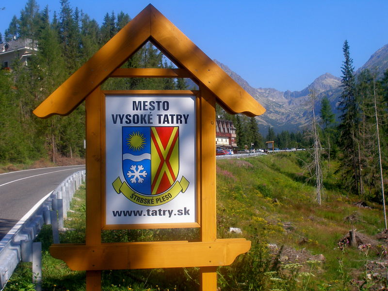 Soubor:Slovakia High Tatras Strbske Pleso 0402.jpg