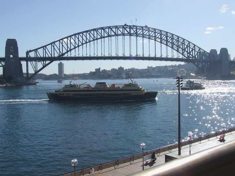 Soubor:Sydney Harbour Bridge from the Opera House.jpg