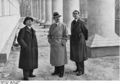 Bundesarchiv Bild 183-H29050, München, Ernst Gall, Adolf Hitler, Albert Speer.jpg