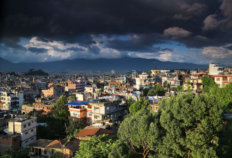 Soubor:Kathmandu im Monsun.JPG