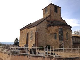 Église du village de Bey.jpg