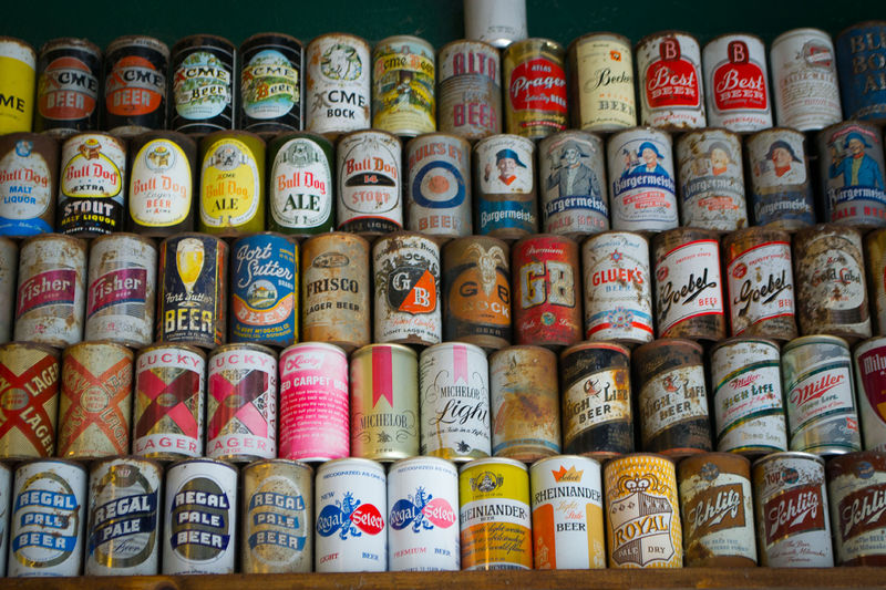 Soubor:Beer Cans-1.jpg
