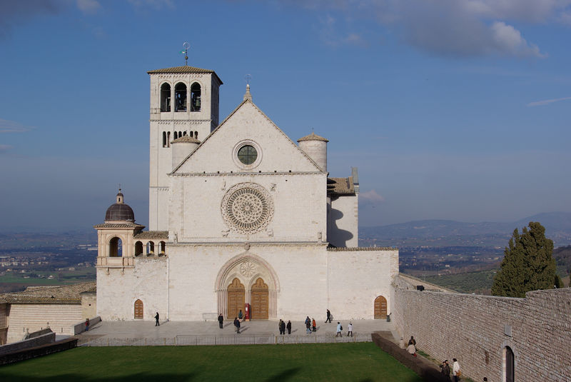 Soubor:Assisi San Francesco BW 1.JPG