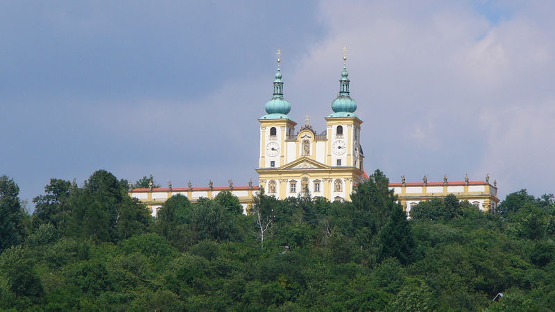 Soubor:Bazilika Svaty Kopecek.jpg