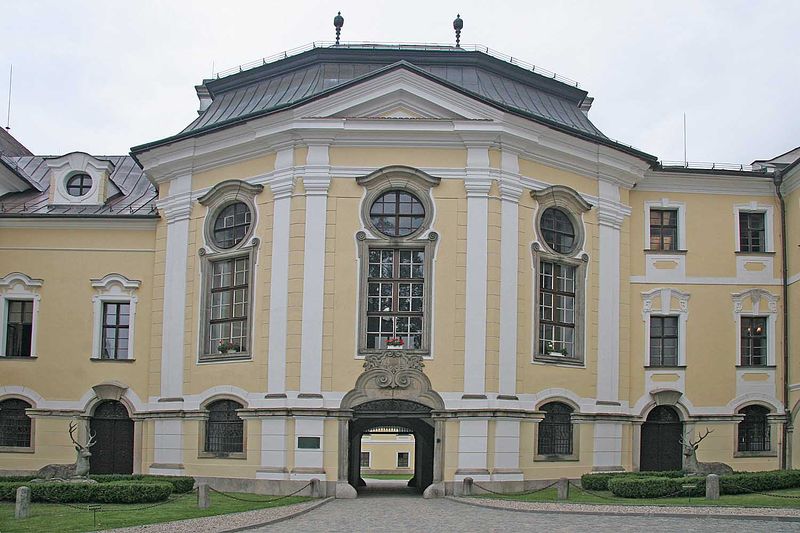 Soubor:Prelatura cisterciáckého kláštera ve Žďáru nad Sázavou.jpg