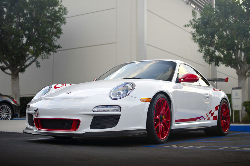 Soubor:Porsche 911 GT3RS Axion01Flickr.jpg