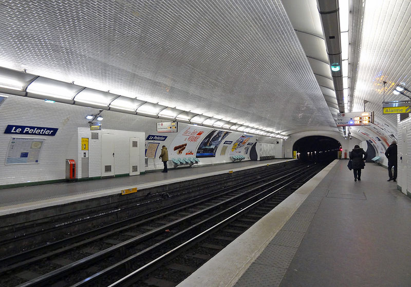 Soubor:Métro de Paris - Le Peletier 02.jpg