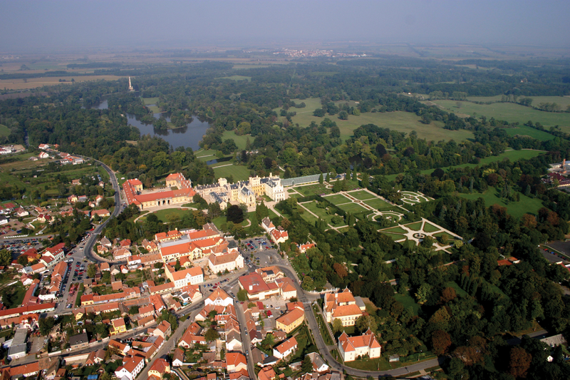 Soubor:Lednice Valtice 21.png