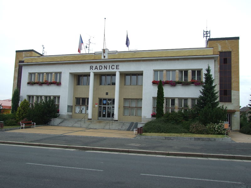 Soubor:Česká Skalice town hall.JPG