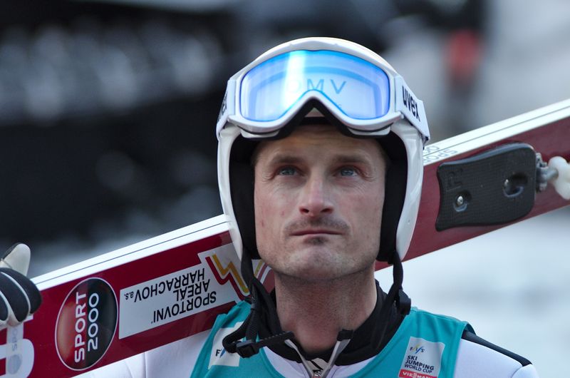 Soubor:FIS Ski Jumping Worldcup Engelberg 2014 (16094613385).jpg