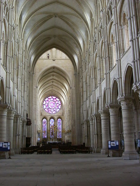 Soubor:Interieur2 kathedraal Laon.JPG