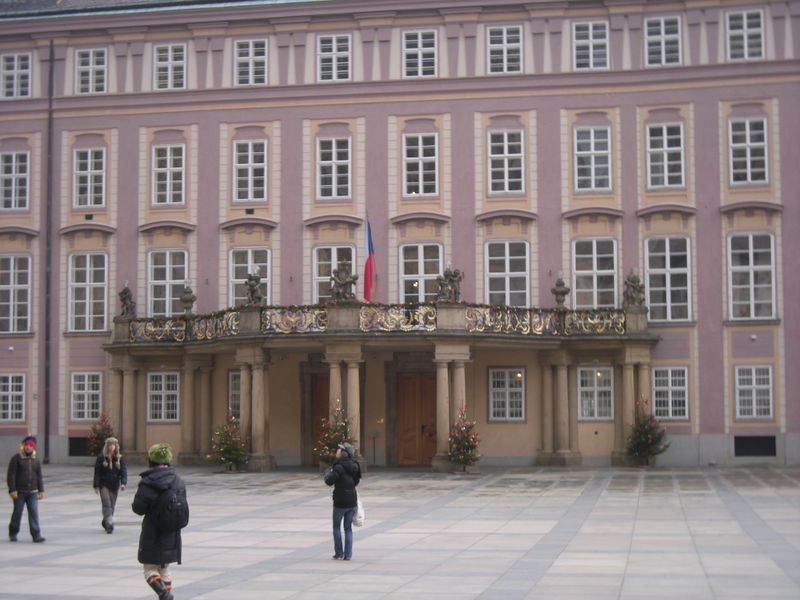 Soubor:Royal balcony, Prague castle.jpg