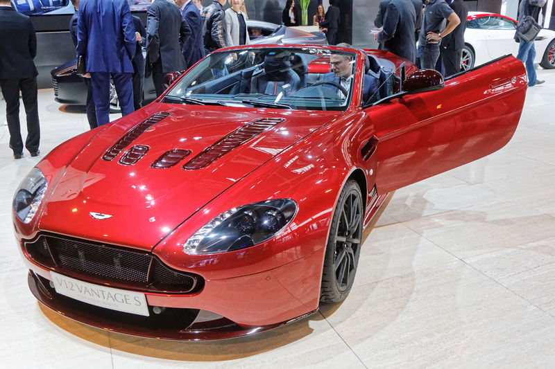 Soubor:Aston Martin V12 Vantage S - Mondial de l'Automobile de Paris 2014 - 003.jpg