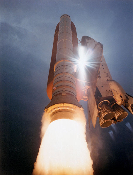 Soubor:STS-43 Launch - GPN-2000-000731.jpg