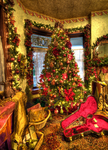 Soubor:Merry Christmas HDR Flickr.jpg