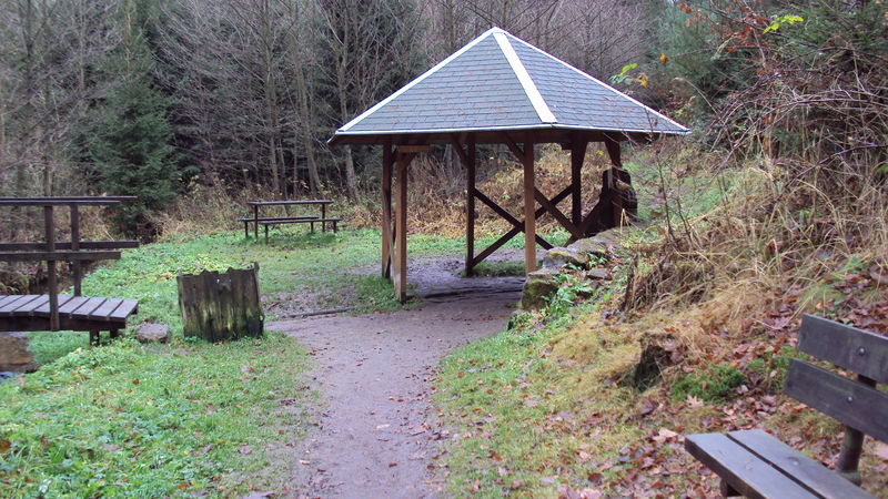 Soubor:Pramen Tří svatých.jpg