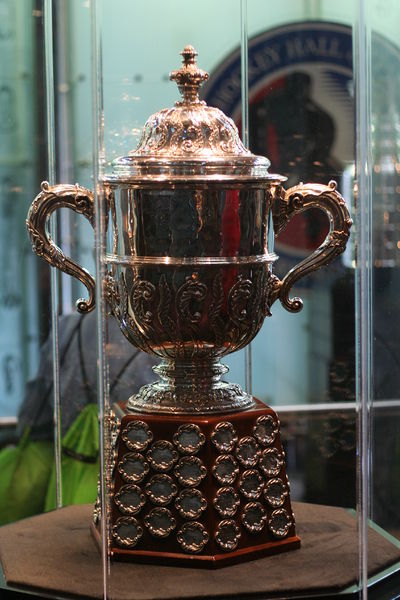 Soubor:The Clarence S. Campbell Bowl-Flickr-2009.jpg