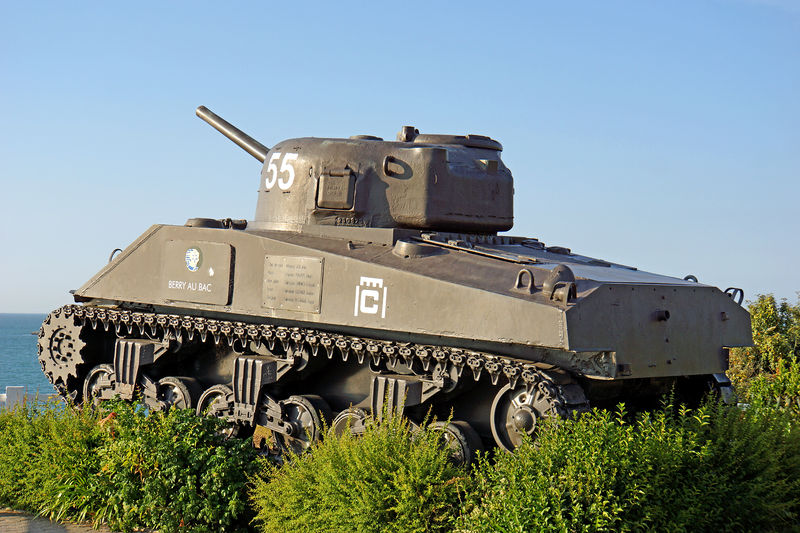 Soubor:France-000789-M4A2 Sherman tank-DJFlickr.jpg